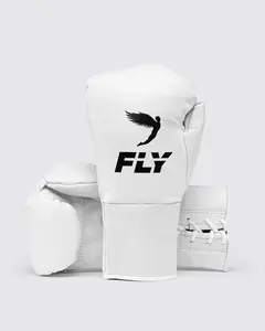 Gants de boxe professionnels Fly White Logo personnalisé Tous gants de boxe en cuir blanc pour l'entraînement, le combat et l'entraînement avec sac lourd - Product Image 5