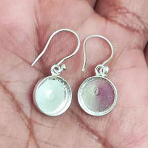 Bonne qualité composant montage bijoux réglage approvisionnement fabrication métal rond 4mm lunette 925 en argent Sterling tasse balancent boucle d'oreille - Product Image 1