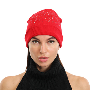 Bonnet tricoté en strass avec logo personnalisé adulte 100% acrylique diamant bonnet bonnet personnalisé bonnet strass vente en gros - Product Image 2