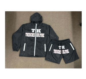 แจ็คเก็ตกันลมซิปครึ่งน้ำหนักเบาของผู้ชายชุดสั้นสำหรับการผจญภัยกลางแจ้งพร้อมฮู้ดคอปกผ้ายืดปัก - Product Image 1