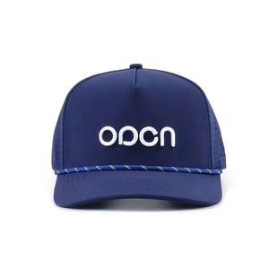 Gorra de Golf Personalizada OEM, Impermeable, de Secado Rápido, con Borde Trenzado, Logotipo Bordado 2D/3D Personalizado, Gorra de 5 Paneles de Alto Rendimiento - Product Image 1