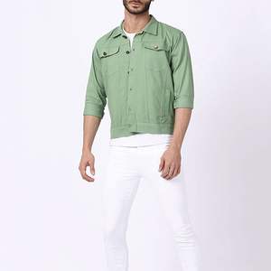 Veste en jean vert vintage pour homme ou coupe régulière, coupe ajustée, manches longues, style décontracté pour un look élégant - Product Image 2