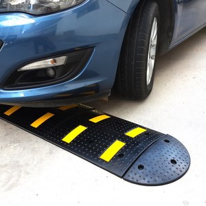 ชุดตัวหน่วงความเร็วเพื่อความปลอดภัยบนถนน ทำจาก PVC ขนาด 8 เมตร - Product Image 4