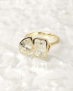 Esmeralda y pera corte Toi Et Moi anillo 11x9mm 10x7mm blanco CZ dos piedras oro joyería de compromiso - Product Image 3