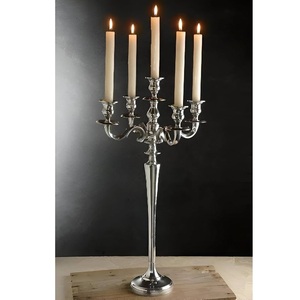 Candélabre à cinq bras en argent plaqué de haute qualité, décoré, en métal, pour la décoration de la maison, des mariages et de Noël - Product Image 1