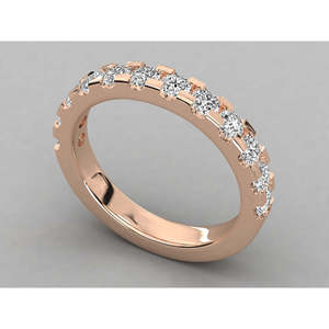 Bague pour femme en or jaune 9K, faite à la main, avec diamant de laboratoire taille ovale, bijou en grappe pour mariages, sertie en or jaune - Product Image 3