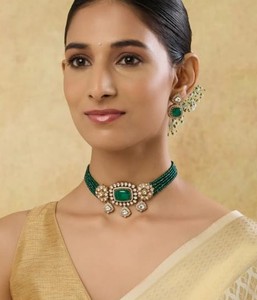 Ensemble de boucles d'oreilles ras du cou Polki Kundan plaqué or élégant bijoux de mode pour les célébrations d'anniversaire de mariage - Product Image 1