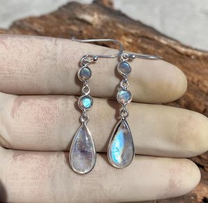 Boucles d'oreilles pendantes en pierre de lune véritable, argent sterling 925, longues, faites à la main, bijoux uniques et tendance, cadeau pour femmes et hommes - Product Image 3