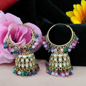 Elegantes aros redondos colgantes Kundan Jhumkas Pendientes Kundan de acrílico de calidad fina con mezcla de base clásica de estilo contemporáneo - Product Image 5
