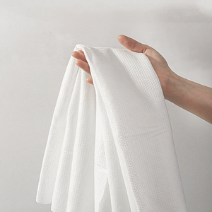 Serviettes de bain jetables blanches compressées, non tissées, écologiques, hautement absorbantes, taille <span class=keywords><strong>personnalisée</strong></span>, vente en gros, confiance mondiale - Product Image 2