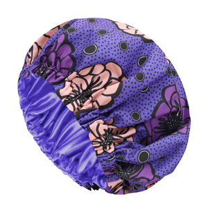 Bonnets en satin pour le sommeil de luxe et de qualité de couleur personnalisée Double couche Meilleurs bonnets de créateur pour femmes Impression personnalisée - Product Image 1