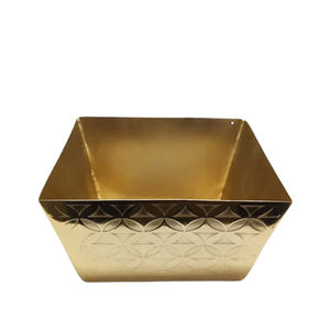 Vente chaude fait à la main en métal en forme de rectangle bol de service couleur or écologique pour fruits salade ustensiles de cuisine de mariage - Product Image 1