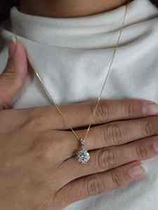 Pendentif en diamant de Moissanite de 1,20 carats Pendentif halo solitaire en argent sterling 925 avec chaîne - Product Image 4