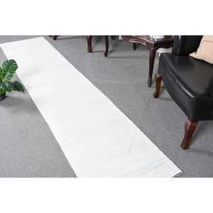 Alfombra Turca Vintage de 2x9.3 pies, Alfombra Oriental Blanca Kilim - Product Image 1