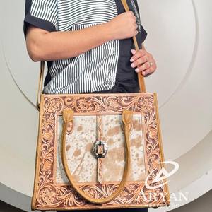 Bolsos de mano para mujer de piel de vaca de gran capacidad con pelo genuino OEM 2025 al por mayor personalizados del fabricante - Product Image 1