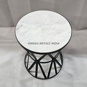 Mesa de centro redonda de madera natural Bases de marco de metal contemporáneo en una variedad de colores para uso versátil - Product Image 4