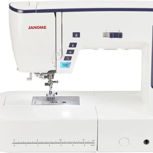 Prix réduit Nouvelle machine à coudre informatisée Janome Skyline S6 édition anniversaire originale - Product Image 1