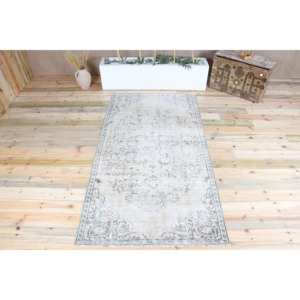 Tapis vintage 4,1x7,7 pieds, tapis turc, tapis en laine vert et marron à motifs floraux - Product Image 1
