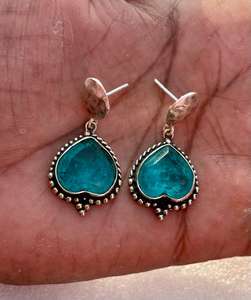 925 <b>Sterling</b> <b>Silver</b> Classic Style Paraiba Tourmaline Crystal Oxidised Hammered <b>Stud</b> <b>Earrings</b> - Product Image 6