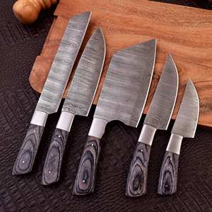 Juego de cuchillos de Chef de cocina de acero de Damasco hechos a mano de 04 piezas, rollo de cuero de alta calidad, hoja de acero al carbono, carne de madera afilada para picar - Product Image 3