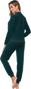 Vêtements pour dames personnalisés, survêtement d'été en velours, survêtement court en velours avec broderie, ensemble 2 pièces pour femmes - Product Image 3