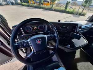 Camion SCA NIA 650 ch 6x4 Euro VI 8 cylindres 3 essieux, transmission automatique, conduite à gauche, occasion, 2018 - Product Image 2