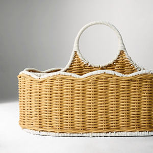 Cesta de Mimbre para Pañales de Dos Tonos, Natural y Blanca, Cesta de Almacenamiento para Guardería Hecha a Mano con Borde Festoneado - Product Image 2