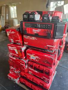 คุณภาพสูง ราคาดีที่สุด สำหรับชุดเครื่องมือไร้สายลิเธียมไอออน Milwaukee รุ่น 2695-15 M12 18V จำนวน 35 ชิ้น ซื้อ 2 แถม 15 ชิ้น - Product Image 1