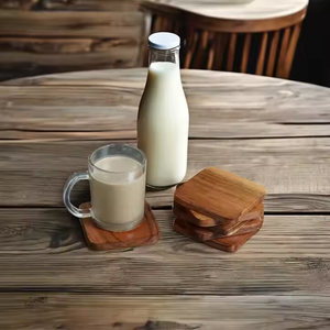 Ensemble de sous-verres en bois fait main élégant Sous-verres en noyer durables et écologiques par l'artisanat du croissant - Product Image 4