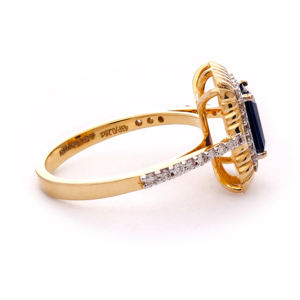 Anillo de Zafiro Azul con Corte Esmeralda y Halo en Oro para Mujer - Joyería Fina para Regalo - Product Image 4