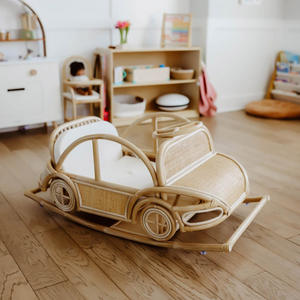 Voitures à bascule en rotin pour bébé de grande taille Véhicules à conduire pour enfants en intérieur - Product Image 4