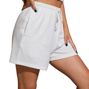 Shorts de yoga respirants sans couture taille haute Logo personnalisé pour femmes Shorts de sport courts pour la salle de sport Fitness - Product Image 5