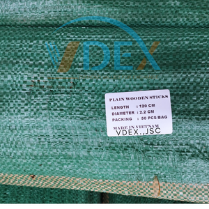 Palo de madera crudo para fregona, palo de eucalipto de vietnam para la fabricación de escoba, mango limpio, cubierta de pvc, palo de escoba de coco indio, precio - Product Image 4