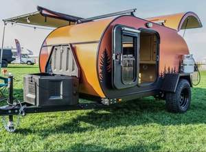 Mini-caravane légère en forme de larme pour le camping familial hors route. - Product Image 6