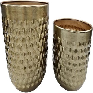 Suministro directo de fábrica, diseño personalizado, florero de cobre pulido para decoración de interiores, regalos y suministro al por mayor - Product Image 1