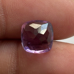 Cojín facetado de amatista natural de alta calidad directo del fabricante de la India, piedras preciosas sueltas cortadas para la fabricación de joyas calibradas - Product Image 2