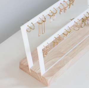 Présentoir classique durable pour boucles d'oreilles - Product Image 6