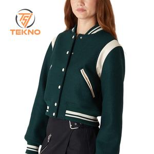 Chaquetas universitarias de moda para mujer con parches personalizados y logotipo Abrigos Letterman cómodos y de moda para estilos de otoño e invierno - Product Image 2