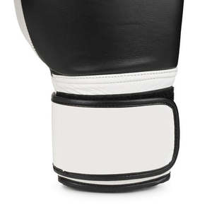 Gants de boxe en cuir de vache véritable avec impression de logo personnalisée en gros, fabricant de haute qualité, gants de sparring à boucle et crochet CP-BG-01 - Product Image 6