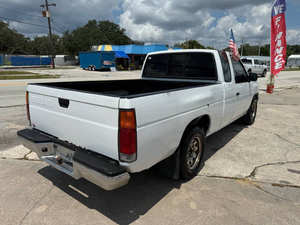 รถบรรทุกนิสสันมือสอง ปี 1993 แบบ 2 ประตู แค็บยาว รุ่นอุตสาหกรรม พร้อมการรับประกันจากโรงงาน 3 ปี - Product Image 2