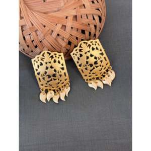 ต่างหูลายเส้นสี่เหลี่ยมสีทองตัดออกแบบห้อย chandbali เน้นชาติพันธุ์อินเดียเครื่องประดับแฟชั่นขายส่ง - Product Image 1