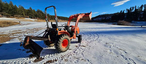 Tractor de Ruedas Usado M704K 4X4WD con Cojinete de Caja de Cambios, 65HP, Transmisión por Engranajes, Equipo Agrícola, Maquinaria Agrícola, Mini Compacto - Product Image 6