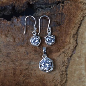 Boucles d'oreilles en argent sterling 925 faites à la main de créateur ensemble de pendentifs topaze blanche naturelle belle vintage pour les fêtes cadeaux fiançailles - Product Image 3