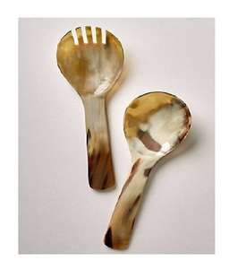 ช้อนส้อมเสิร์ฟสลัดทำด้วยมือทำจากเขาควายขัดเงาเครื่องครัวสำหรับเสิร์ฟสลัด - Product Image 1