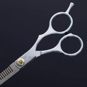 Ciseaux de barbier pointus-Ciseaux en acier inoxydable de haute précision pour la coupe de cheveux professionnelle, idéaux pour les barbiers et les stylistes - Product Image 3