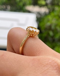 Anillo Art Deco de promesa de diamante ovalado amarillo, Diamante de Original moissanita, regalo de aniversario de boda de oro de 14K, anillos finos - Product Image 1