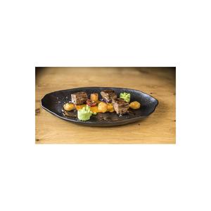 Assiette de service ovale noire Bonna 33 cm, élégante et minimaliste, en porcelaine, pour les fêtes - Product Image 3