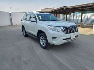 Toyota PRADO Sedán 2023 Usado, GCC, Automático, Volante a la Izquierda, Tracción Total, Asientos de Cuero, Control de Crucero Adaptativo, Neumáticos R18, Motor 4.5L, Euro IV - Product Image 3