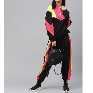 Conjunto de chándal de terciopelo para mujer con estilo, Tops cortos con logotipo personalizado y Joggers, sudadera de 2 piezas de nuevo diseñador para Yoga - Product Image 5
