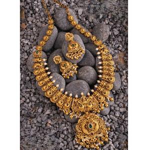 Juego de Collar y Pendientes de Latón Chapado en Oro de Primera Calidad, Estilo Templo, para Mujer, Ideal para Bodas, Fiestas y Festivales - Product Image 3